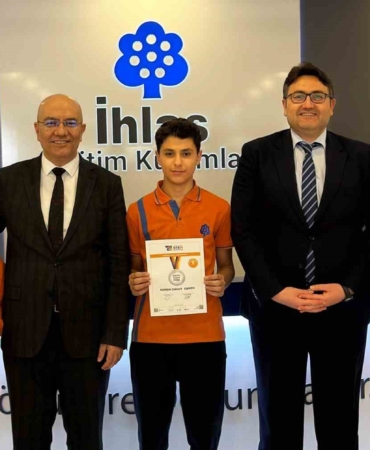 İhlas Koleji öğrencilerinden Uluslararası Stem Olimpiyatları’nda büyük başarı