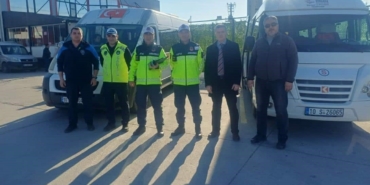 Burhaniye’de okul servisleri denetlendi