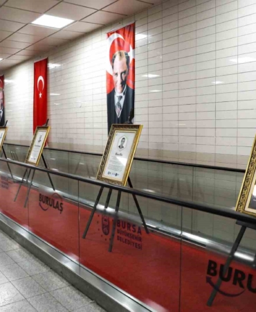 Şehit diplomatların hatırası Bursa’da yaşatılıyor