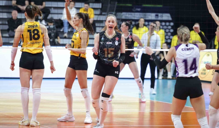 2026 Kadınlar AXA Sigorta Kupa Voley: V. Bank: 3 - Zeren Spor: 1