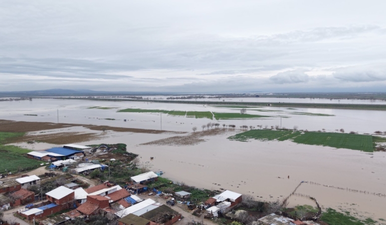 Bursa’da tarım arazileri sular altında kaldı