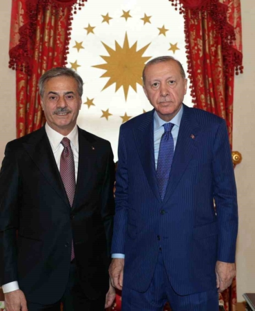 Başkan Alemdar, Cumhurbaşkanı Erdoğan’a projesini sundu