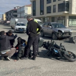 Tekirdağ’da otomobil ile motosikletin kaza anı kamerada