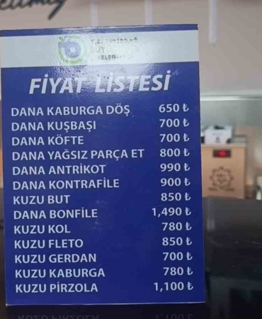 Tekirdağ’da bayram alışverişi kuyruğu: Ucuz ete metrelerce sıra oluştu