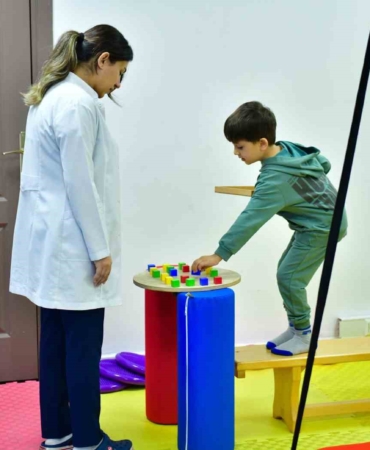 Esenyurt Belediyesi’nden minik Çınar’a büyük destek