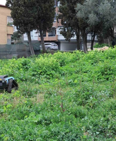 Yeşil alanda uzaktan kumandalı robot dönemi: 6 kişinin işini tek başına yapabiliyor