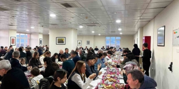 Burhaniye’de akademik ve idari personel iftarda buluştu