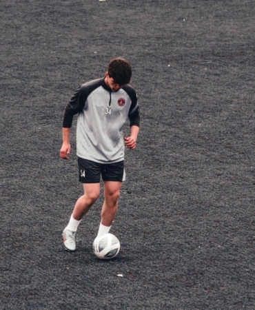 Ümraniye’de çakarlı araçla silahlı saldırı: 21 yaşındaki genç futbolcu hayatını kaybetti