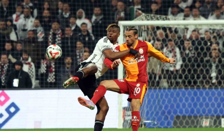 Galatasaray’da Leroy Sane kırmızı kart gördü