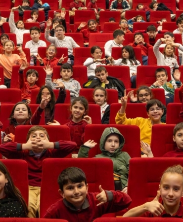 Ümraniye’de kültür sanat sezonu çocukların neşesiyle renkleniyor