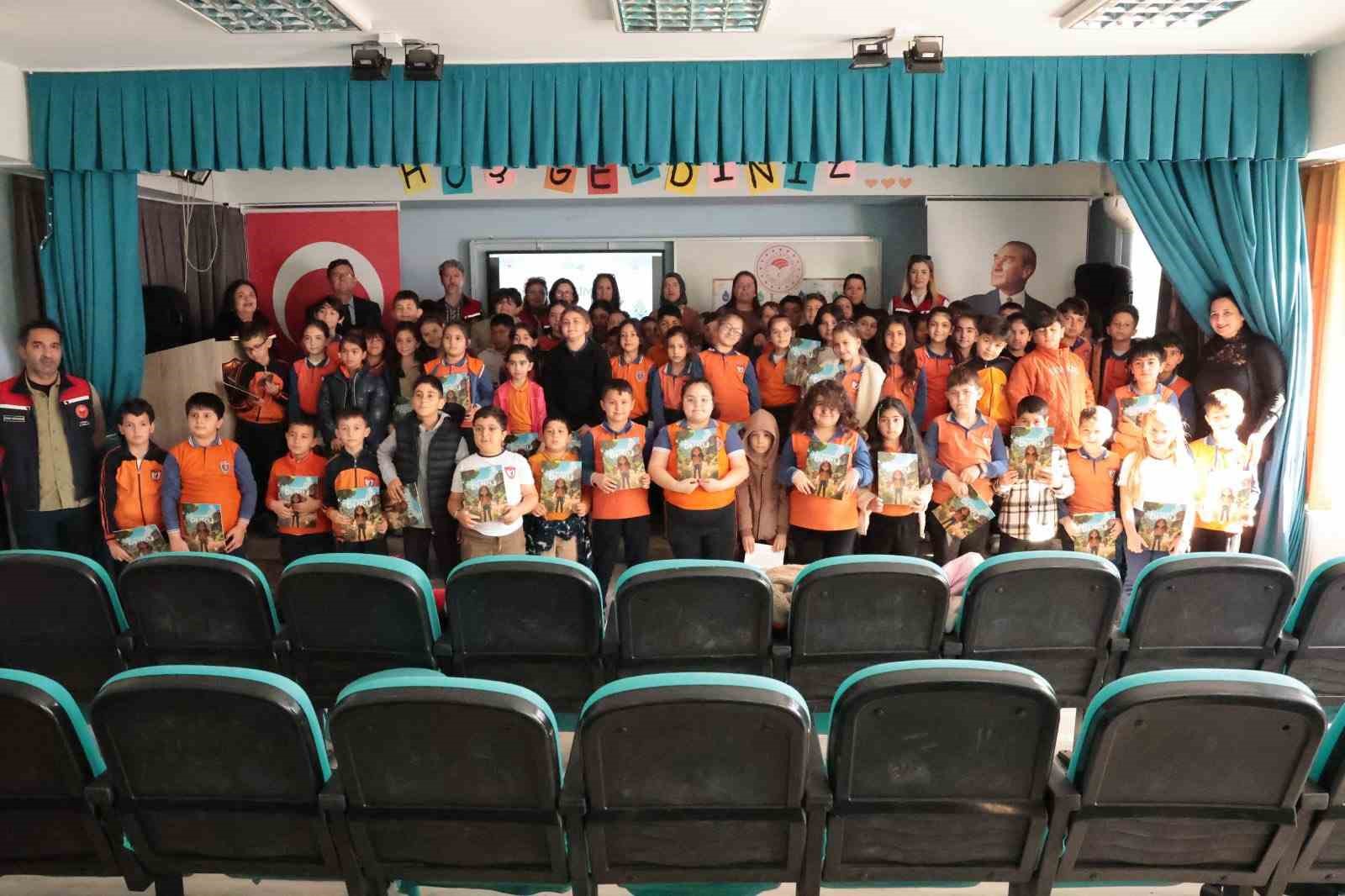 Çanakkale’de öğrencilere su kullanımı hakkında farkındalık eğitimi