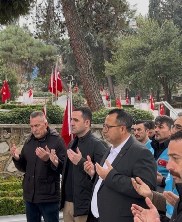 Bayram öncesinde şehitler unutulmadı