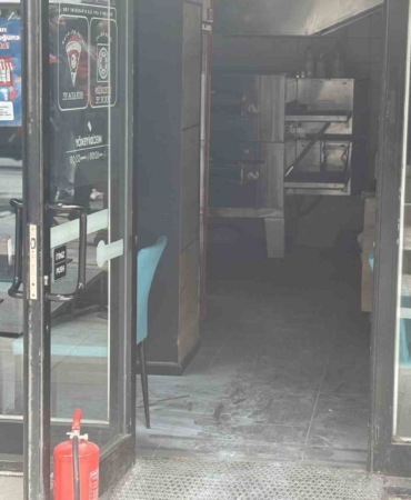 Şişli’de pizzacıda korkutan yangın