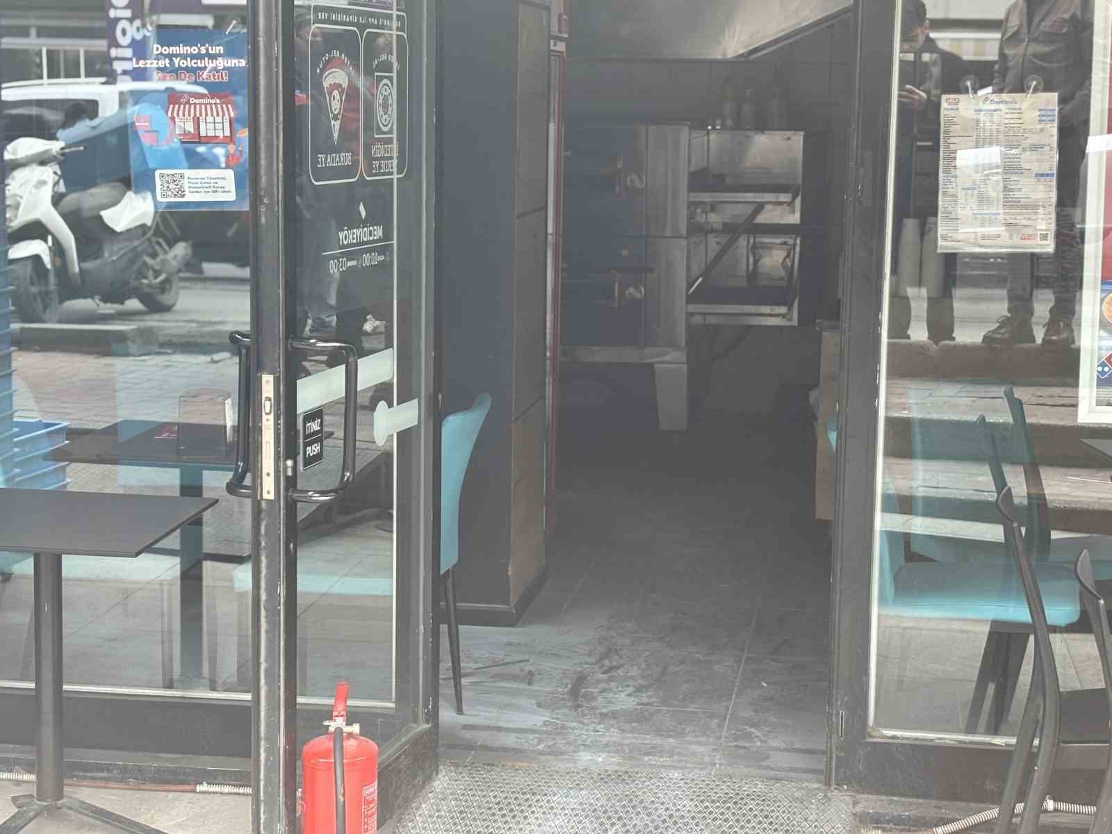 Şişli’de pizzacıda korkutan yangın