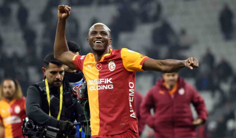 Galatasaray maç sonu üçlüsü Victor Osimhen’den