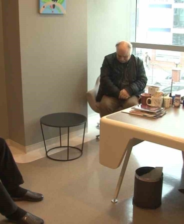 İnme geçiren 91 yaşındaki hastaya başarılı müdahale, uzmanlardan uyarı: "Dakikanın önemi var"