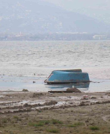 Yağışlar Sapanca Gölü’nde seviyeyi artırdı ancak risk hala devam ediyor