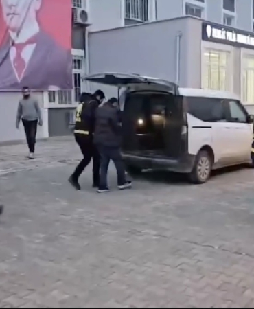 Bursa’da 3 kişinin yaralandığı çatışmanın failleri yakalandı