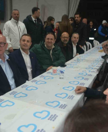 Ayvalık’ta Büyükşehir Belediyesi’nden dev iftar