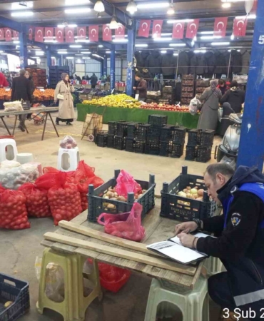 Karacabey’de Hal Müdürlüğü 2025’te tarım ticaretine yön verdi