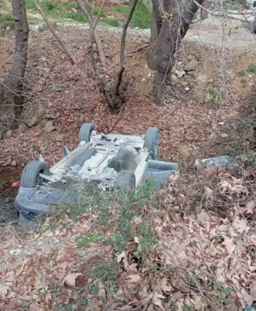 Otomobil dereye yuvarlandı: 5 yaralı