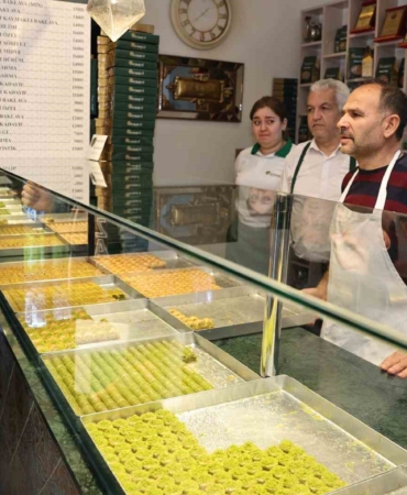 Nilüfer’de tatlı üreticilerine sıkı denetim