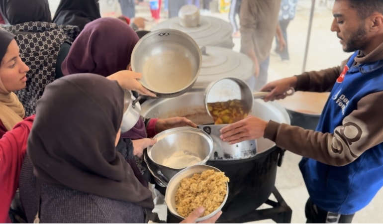 Bahçelievler’den Gazze’ye iyilik sofrası