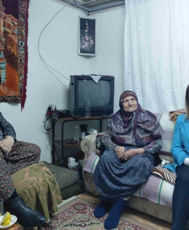 Başkan Tekin Ramazan ayında yaşlıları unutmadı