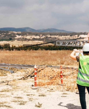 Toroslar EDAŞ, Hatay’da kış hasarlarını fırsata çevirdi