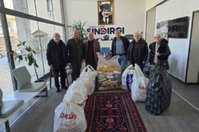 Sındırgı’da deprem yaraları "Bayram Çeki" ile sarılıyor