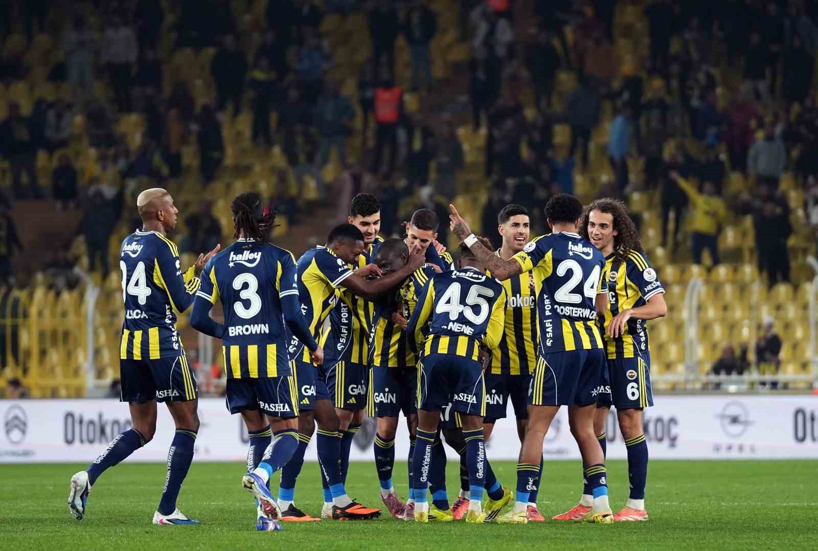 Fenerbahçe, milli maç arasına galibiyetle girdi