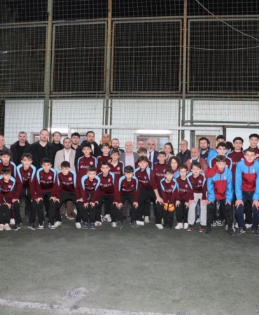 Gençler istedi, Başkan Bozbey yeniliyor