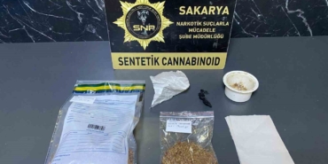 Sakarya emniyeti zehir tacirlerine geçit vermiyor: 1 tutuklama