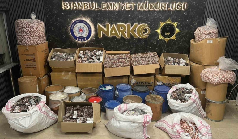 İstanbul’da uyuşturucu operasyonunda 2 gözaltı