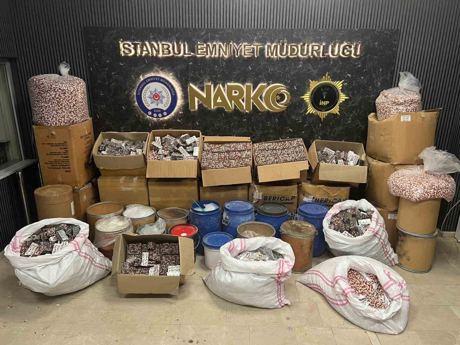 İstanbul’da uyuşturucu operasyonunda 2 gözaltı