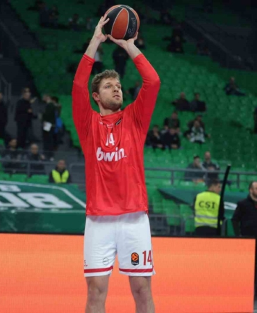 Euroleague’in sayı kralı Sasha Vezenkov oldu