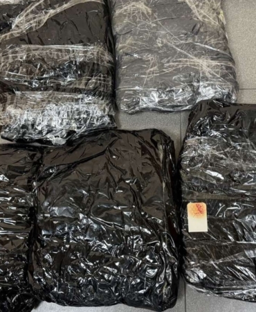 Türk yolcunun belinden 5 kilo 510 gram uyuşturucu çıktı