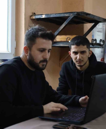 15 dakikada toprak yapısına uygun gübreleme programı hazırlanıyor