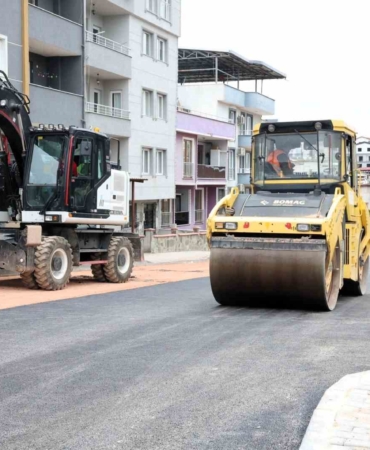Osmangazi’den Hamitler’e 300 tonluk asfalt desteği
