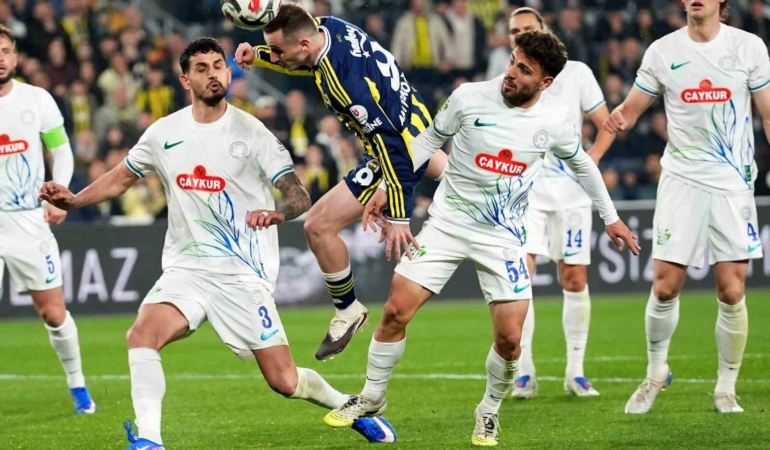 Fenerbahçe’nin Rizespor’a karşı 13 maçlık serisi sona erdi