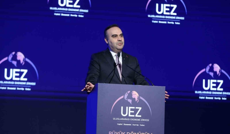 Bakan Kacır: “Türkiye başka hiçbir ülkenin başaramadığı bir ihracat kabiliyeti seviyesine erişti”