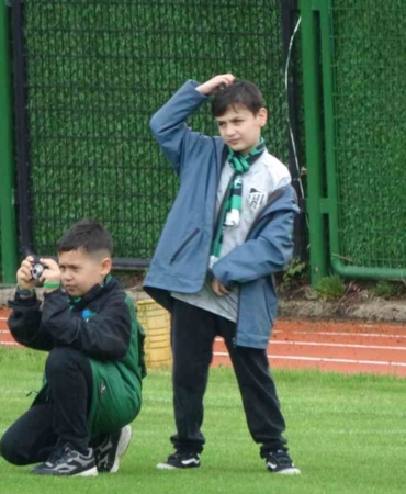 Serdar Dursun’dan minik taraftara jest