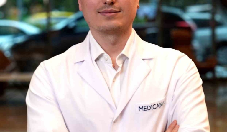 Abur cubur tüketimi erkekleri jinekomastiyle vuruyor