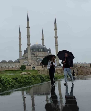 Sağanak yağış başladı, kentte bereket vurgusu