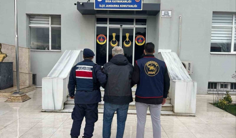 Çanakkale’de çeşitli suçlardan aranan 14 kişi tutuklandı