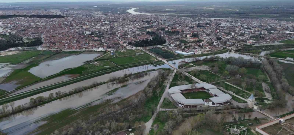 Tunca Nehri taştı, Sarayiçi havadan görüntülendi