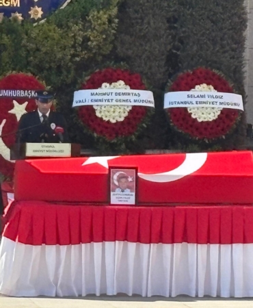 Şehit polis memuru Seçkin Yalçın için emniyette tören düzenlendi