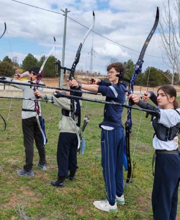 Bilecik’te okçuluk antrenmanları devam ediyor