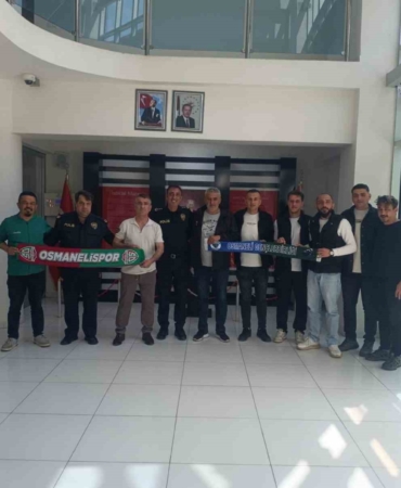 Tarihi derbi öncesi birlik, beraberlik ve güvenlik adına iki camia bir araya geldi