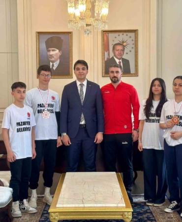 Şampiyonlar Pazaryeri’nin gururu oldu